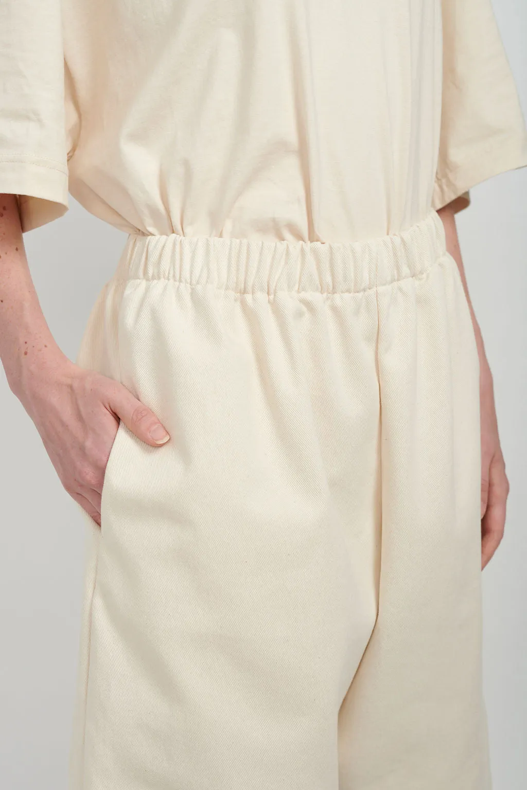 BAGGY DENIM JORTS - CREAM