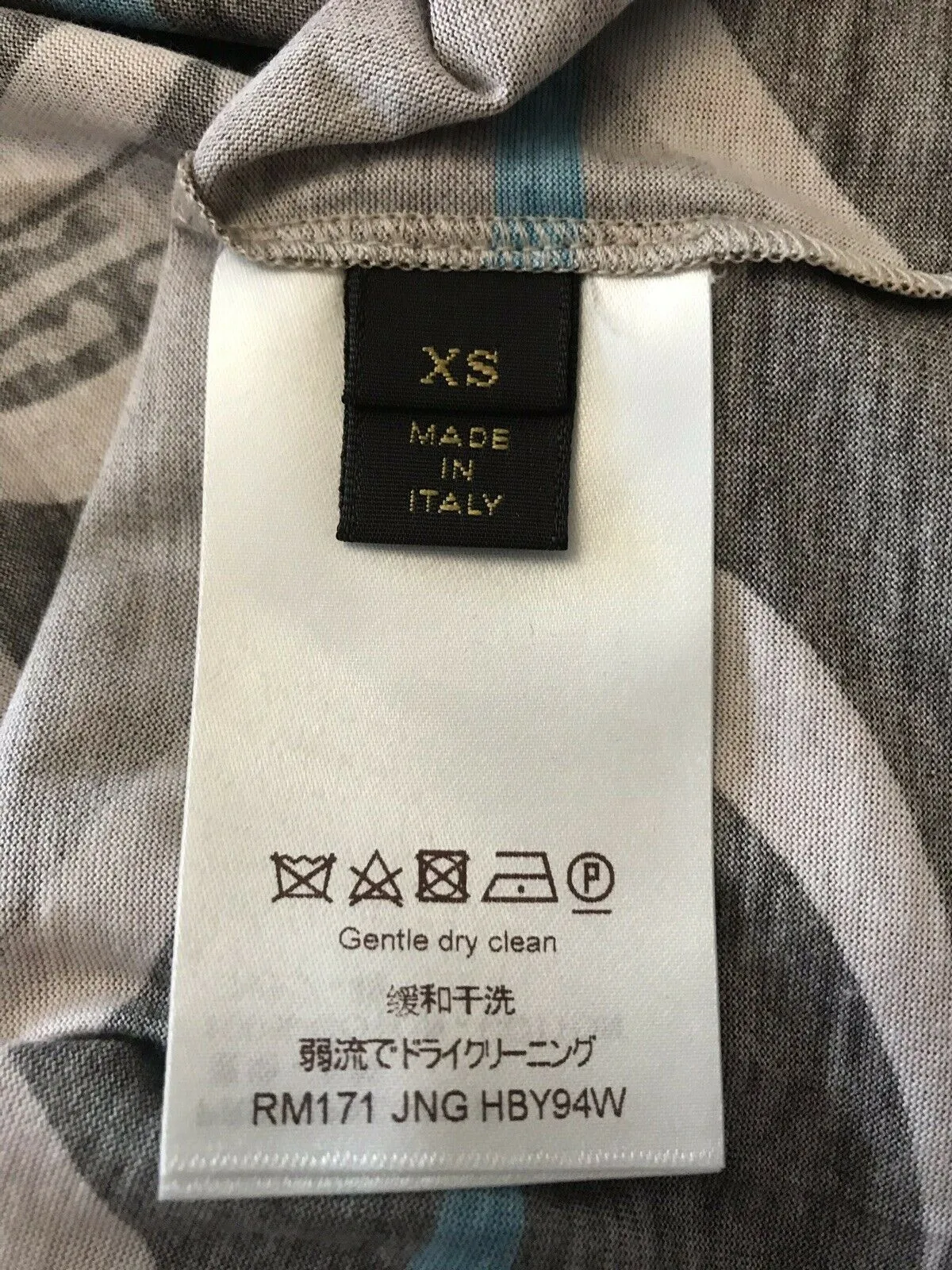 Chapman Giraffe T-Shirt