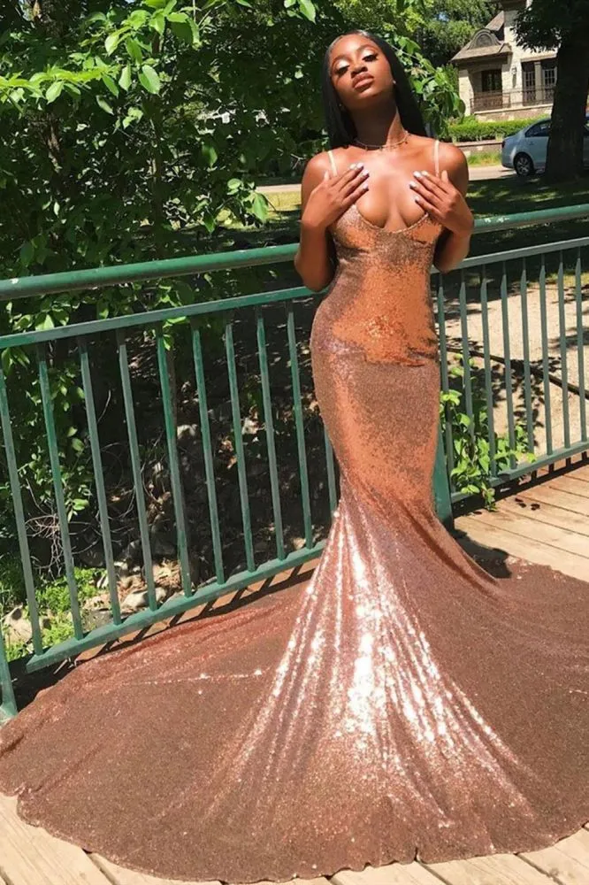 Chic Spaghetti Sequins Mermaid Prom Party GownsCharming V-Neck evening Wear