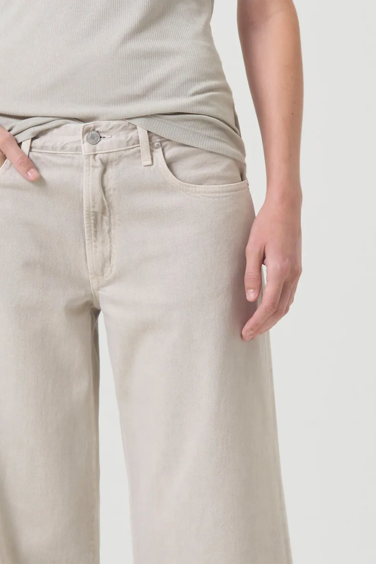 Clara Low Rise Baggy Flare in Tusk
