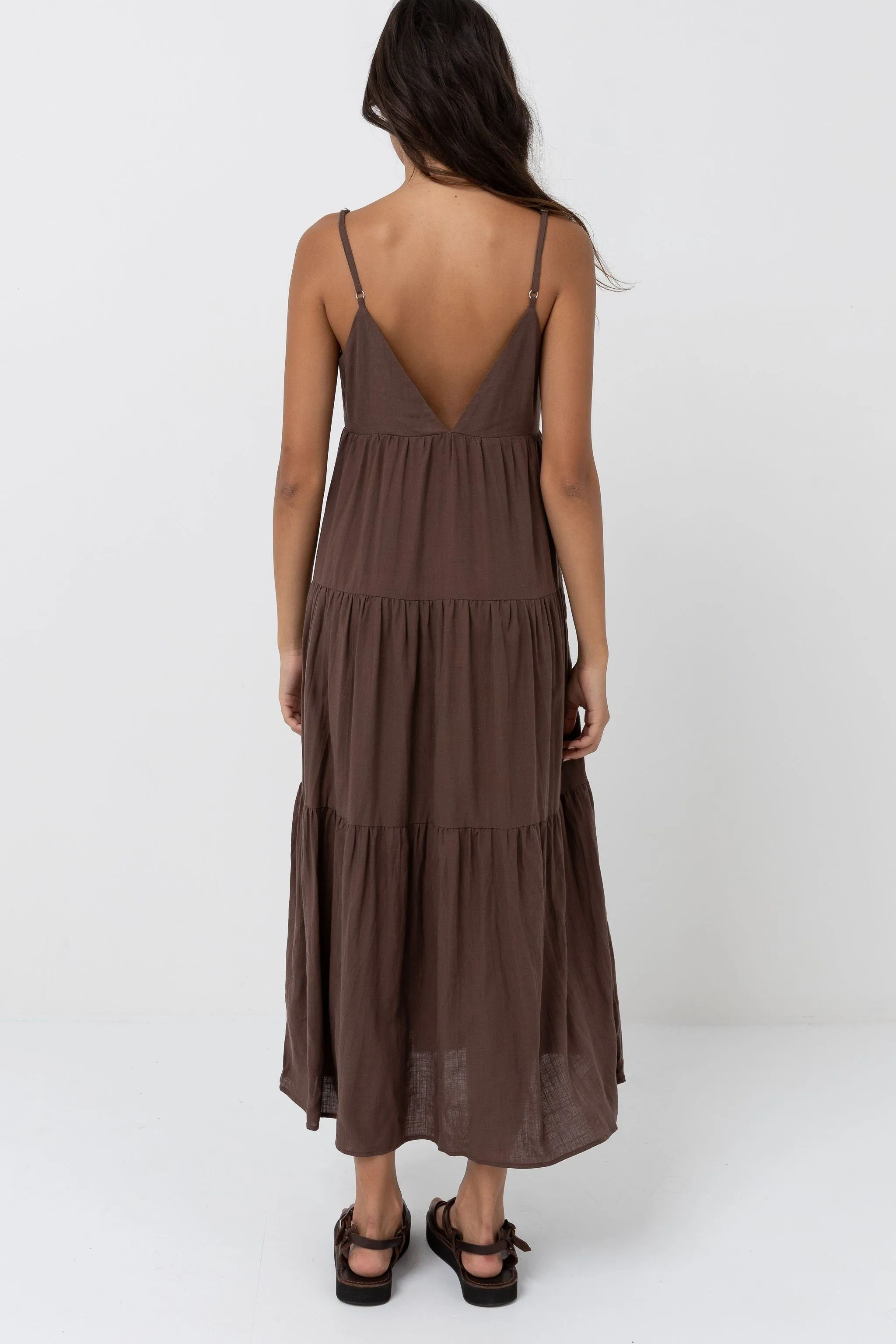 CLASSIC TIERED MIDI DRESS - CHOCOLATE
