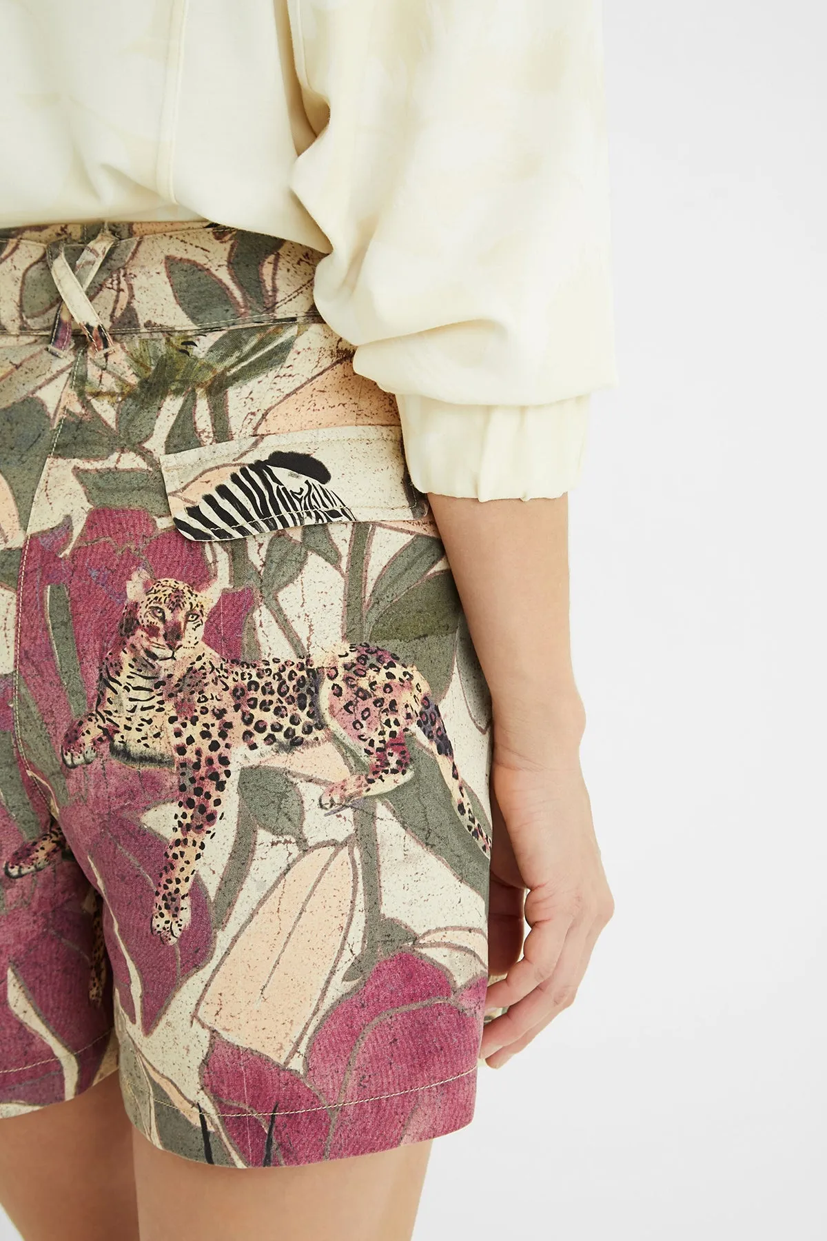 Flowers Trouser Shorts - DG8