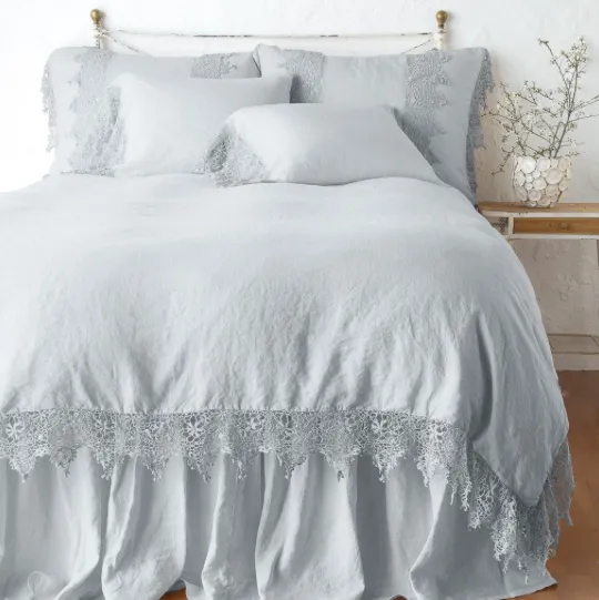 Frida Pillowcase - Cloud - Standard
