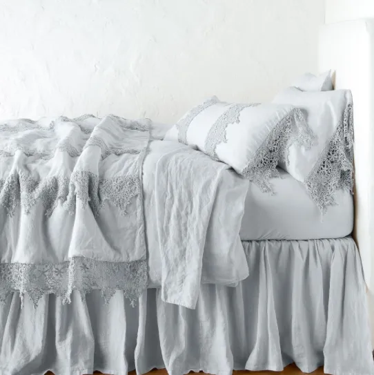 Frida Pillowcase - Cloud - Standard