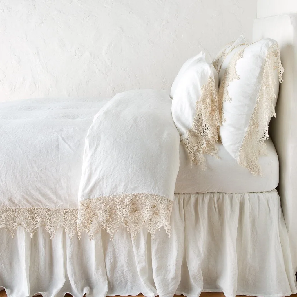 Frida Pillowcase - Winter White - Standard
