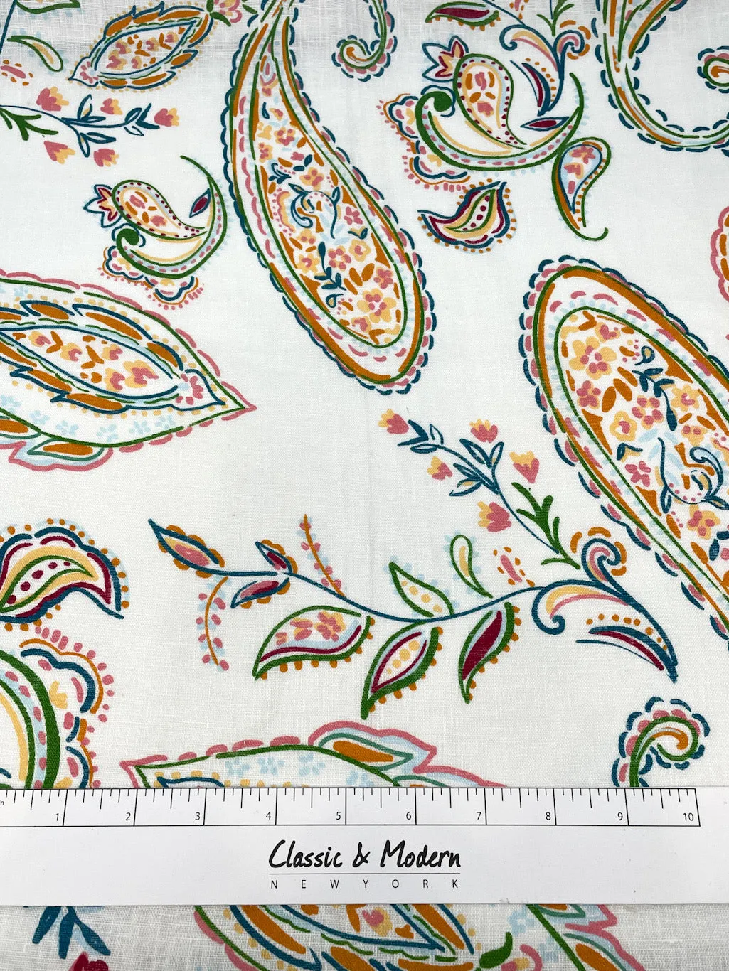 Heritage Paisley Handkerchief Light Weight 100% Linen Fabric By The Yard/CL1116