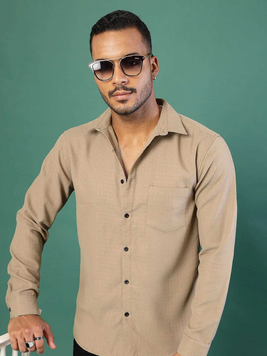 Men's Cotton Linen Cutaway Collar Shirt