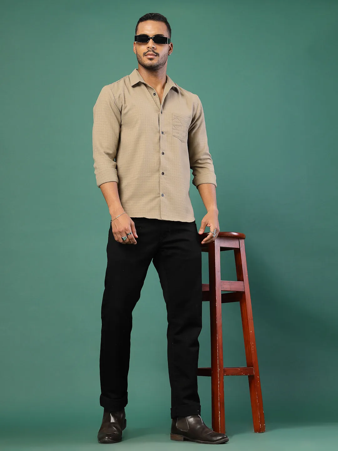 Men's Regular Fit Embroidered Cuban Collar Shirt