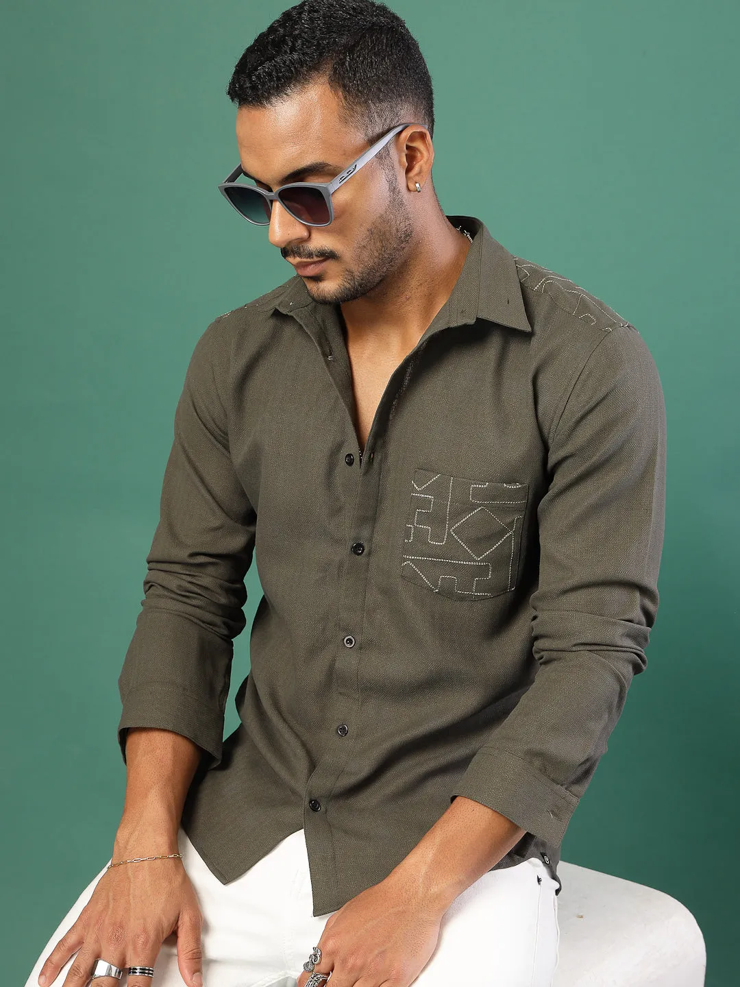Men's Regular Fit Embroidered Cuban Collar Shirt