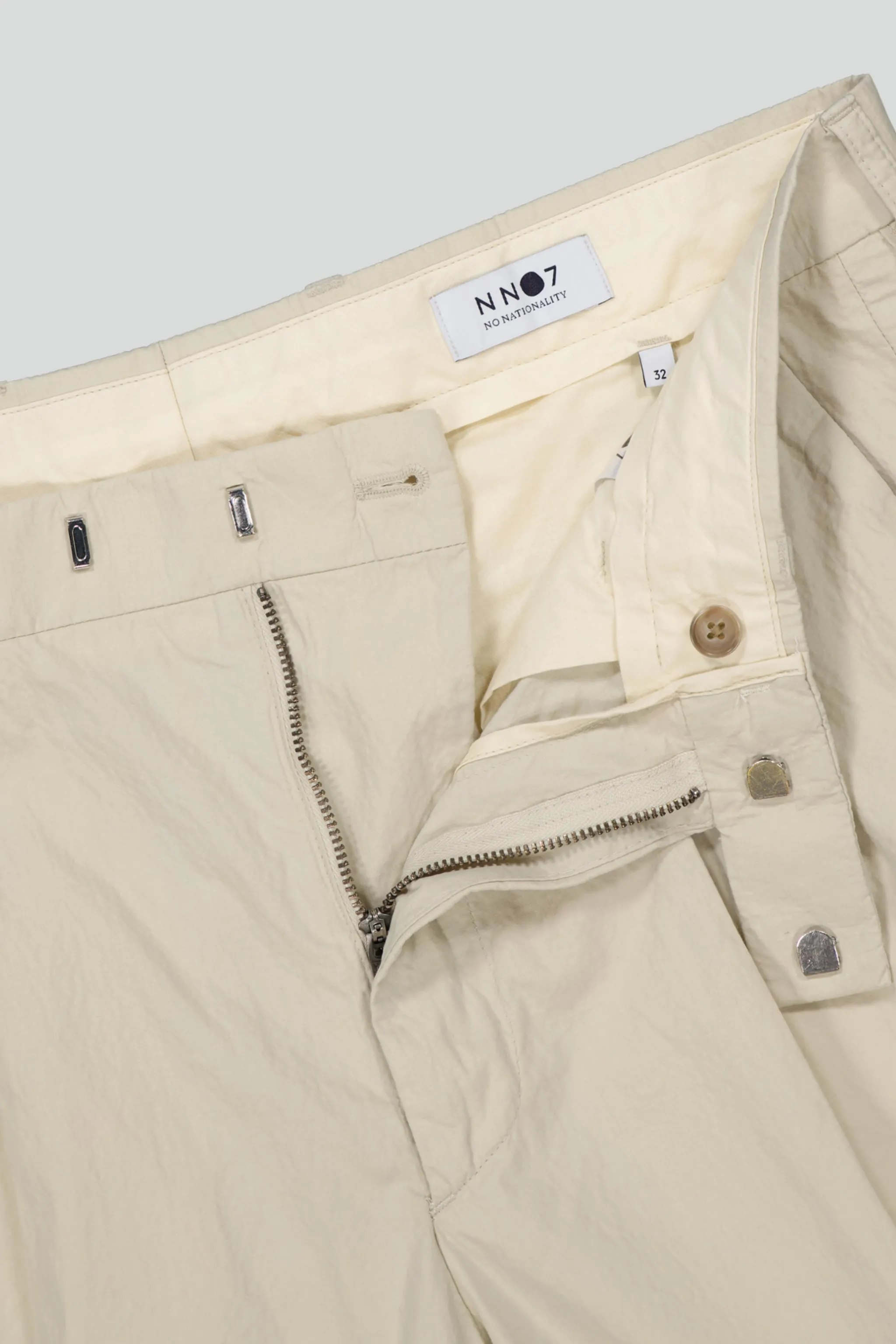 NN07 Fritz 1062 Tapered Leg Shorts in Khaki Brown