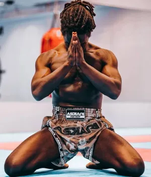 "DÉSERT BLANC" ASKARI MUAY THAI SHORTS