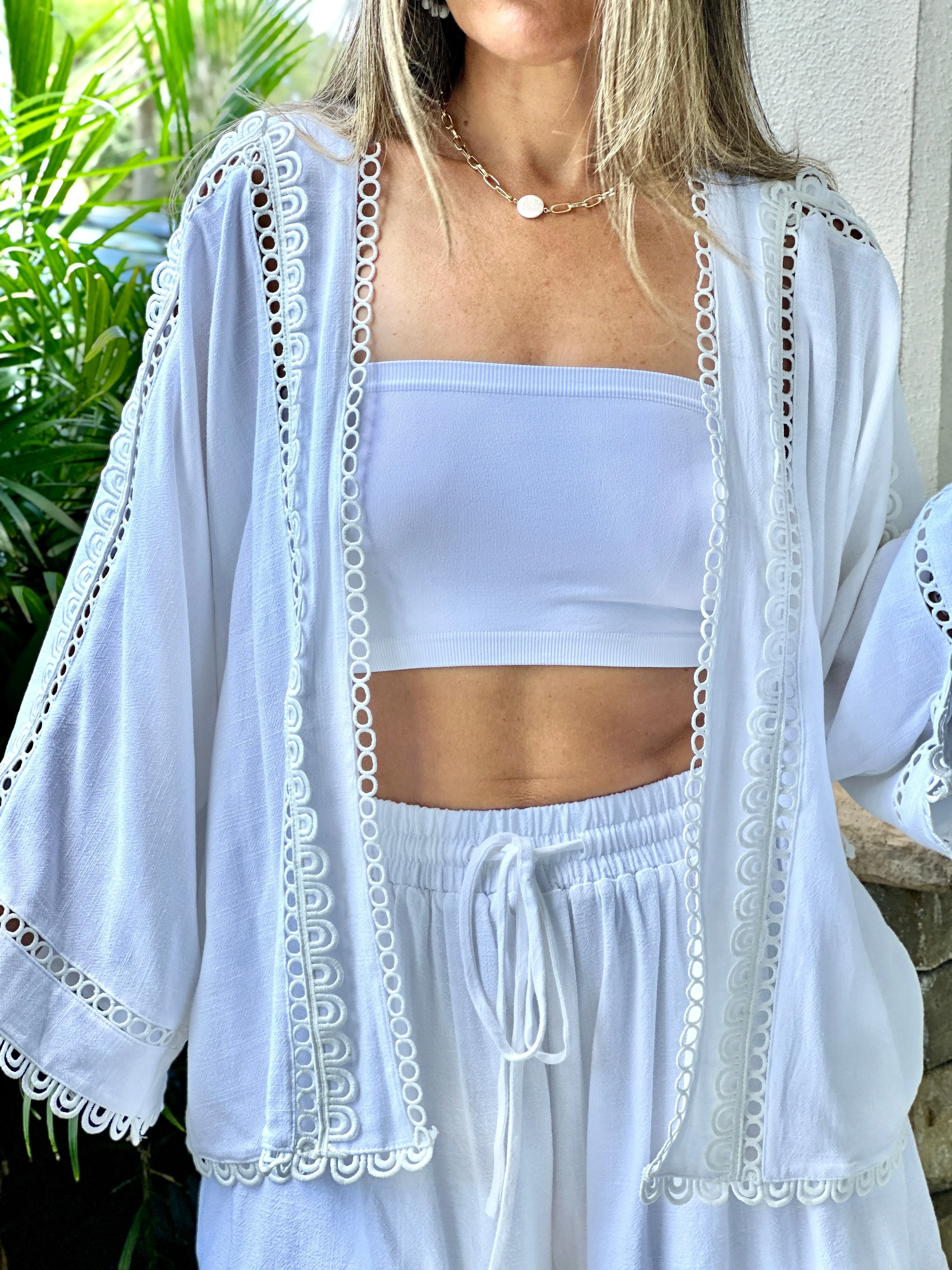 "True" Viscose linen mix eyelet lace trimmed kimono top with self tie belt and matching elastic drawstring waistband shorts set