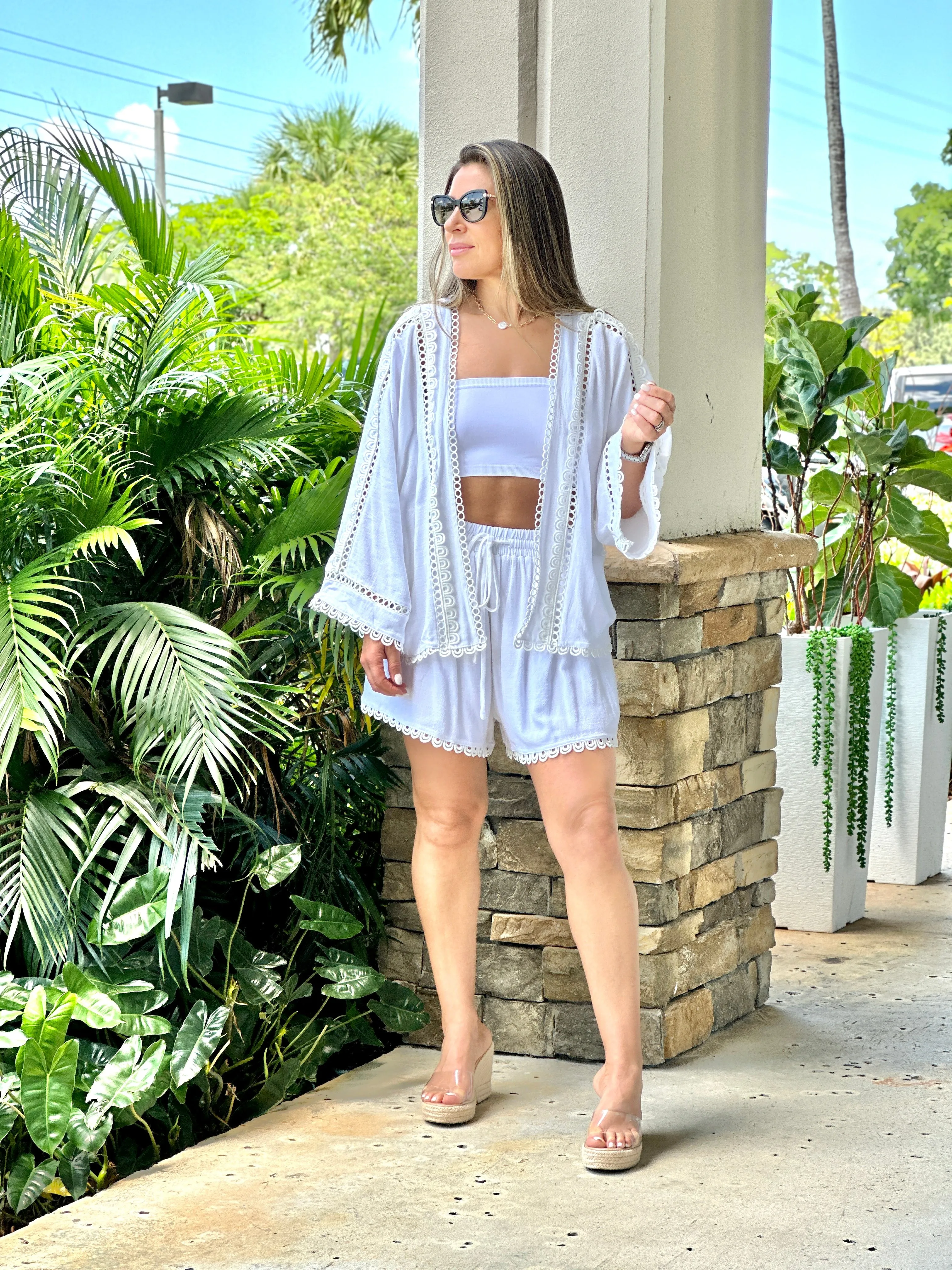 "True" Viscose linen mix eyelet lace trimmed kimono top with self tie belt and matching elastic drawstring waistband shorts set
