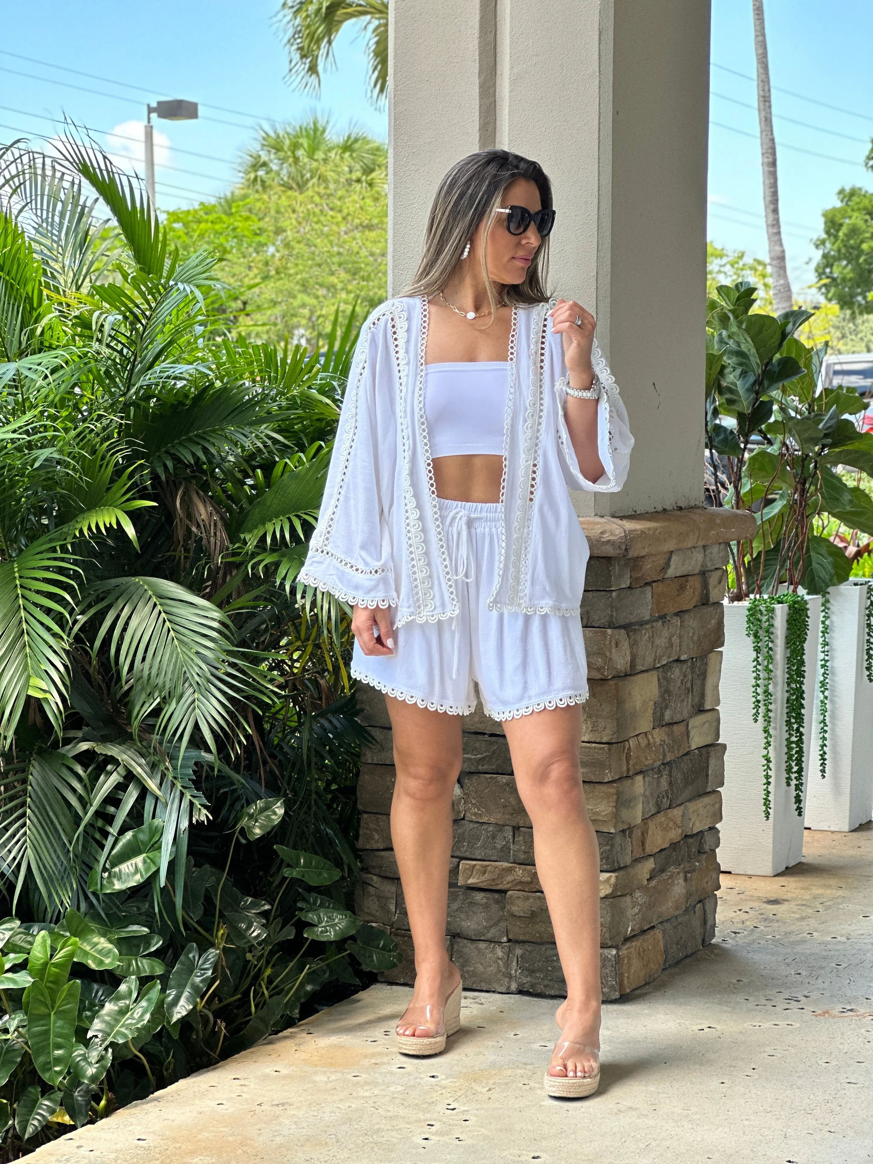 "True" Viscose linen mix eyelet lace trimmed kimono top with self tie belt and matching elastic drawstring waistband shorts set