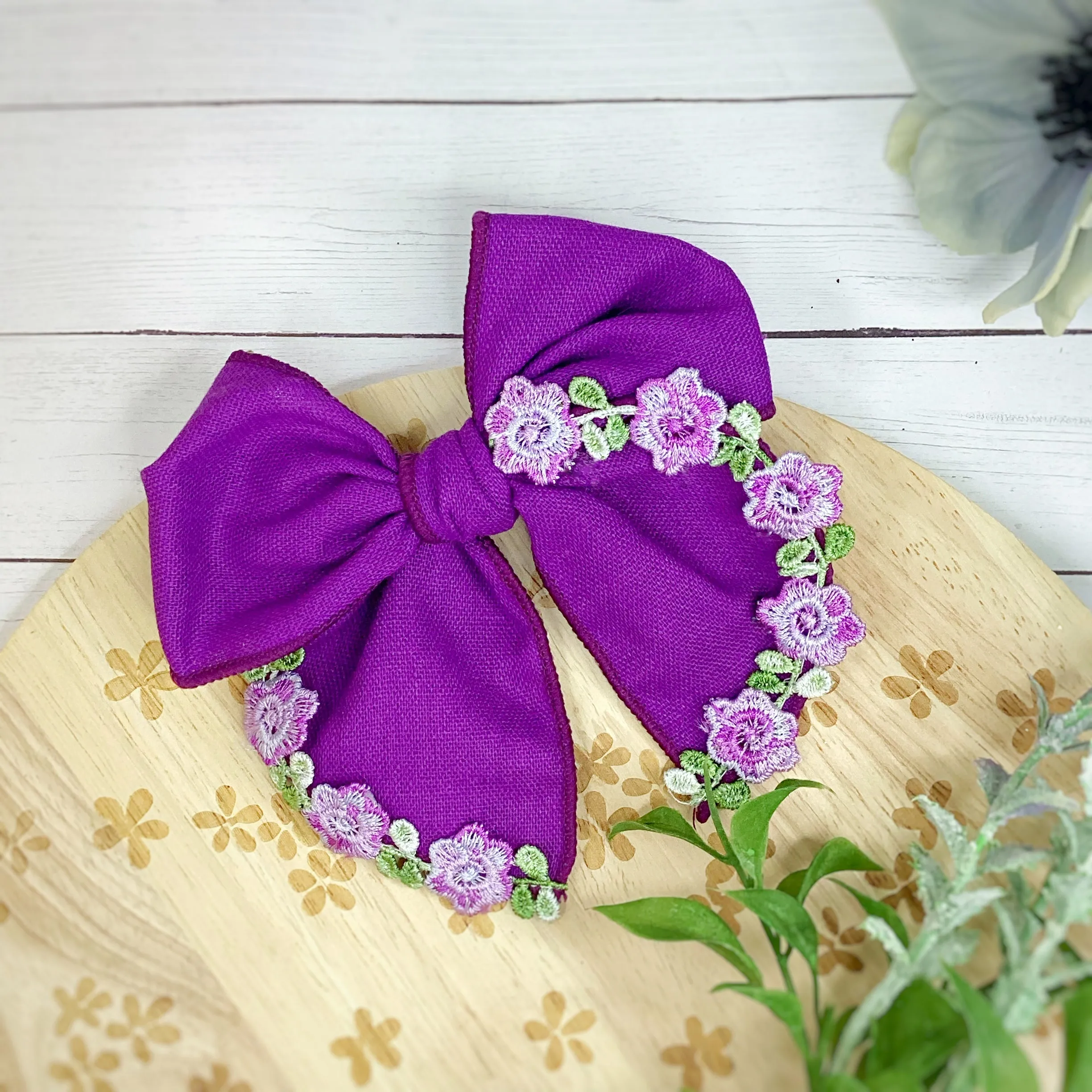 Spring Floral Linen Trimmed Matilee Bows