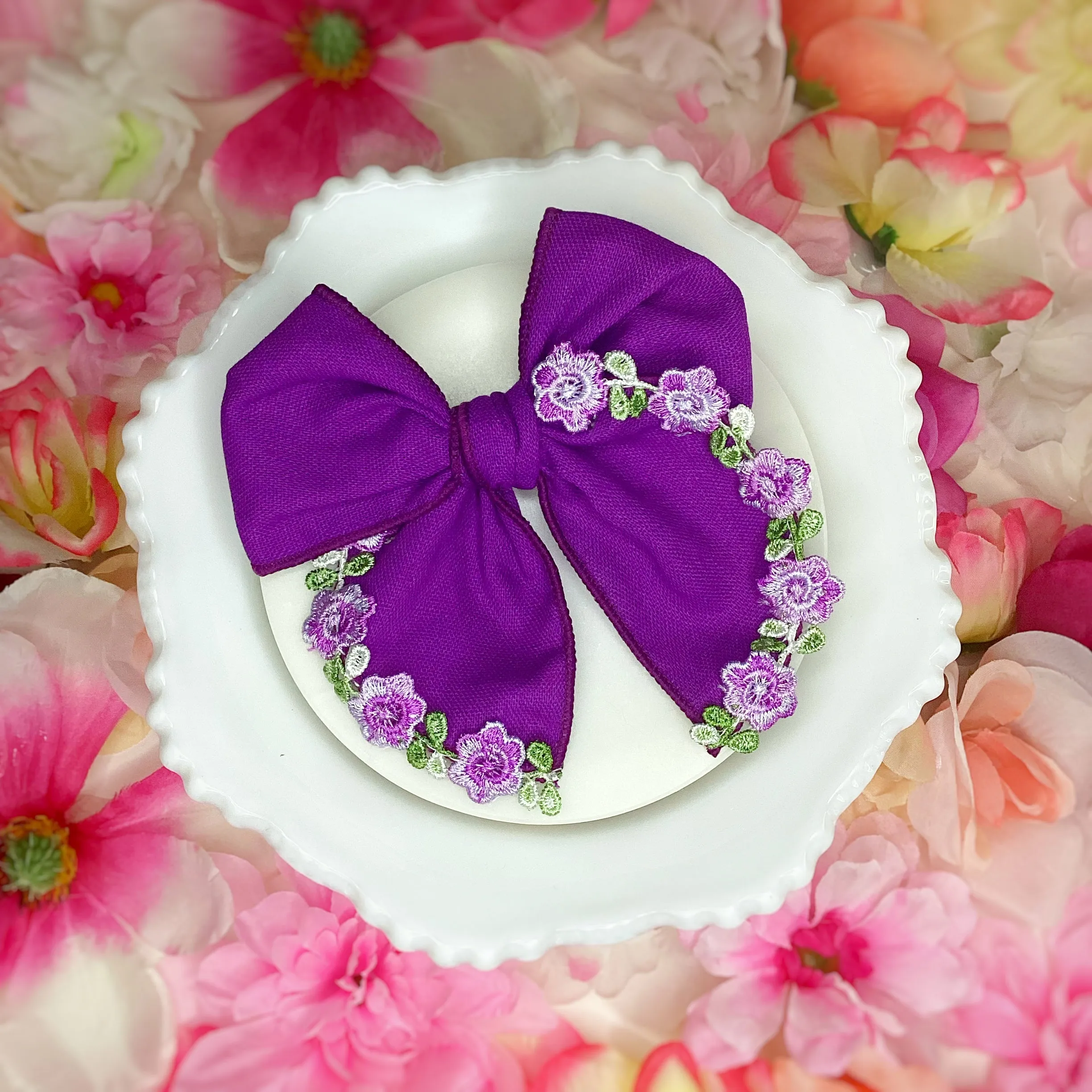 Spring Floral Linen Trimmed Matilee Bows