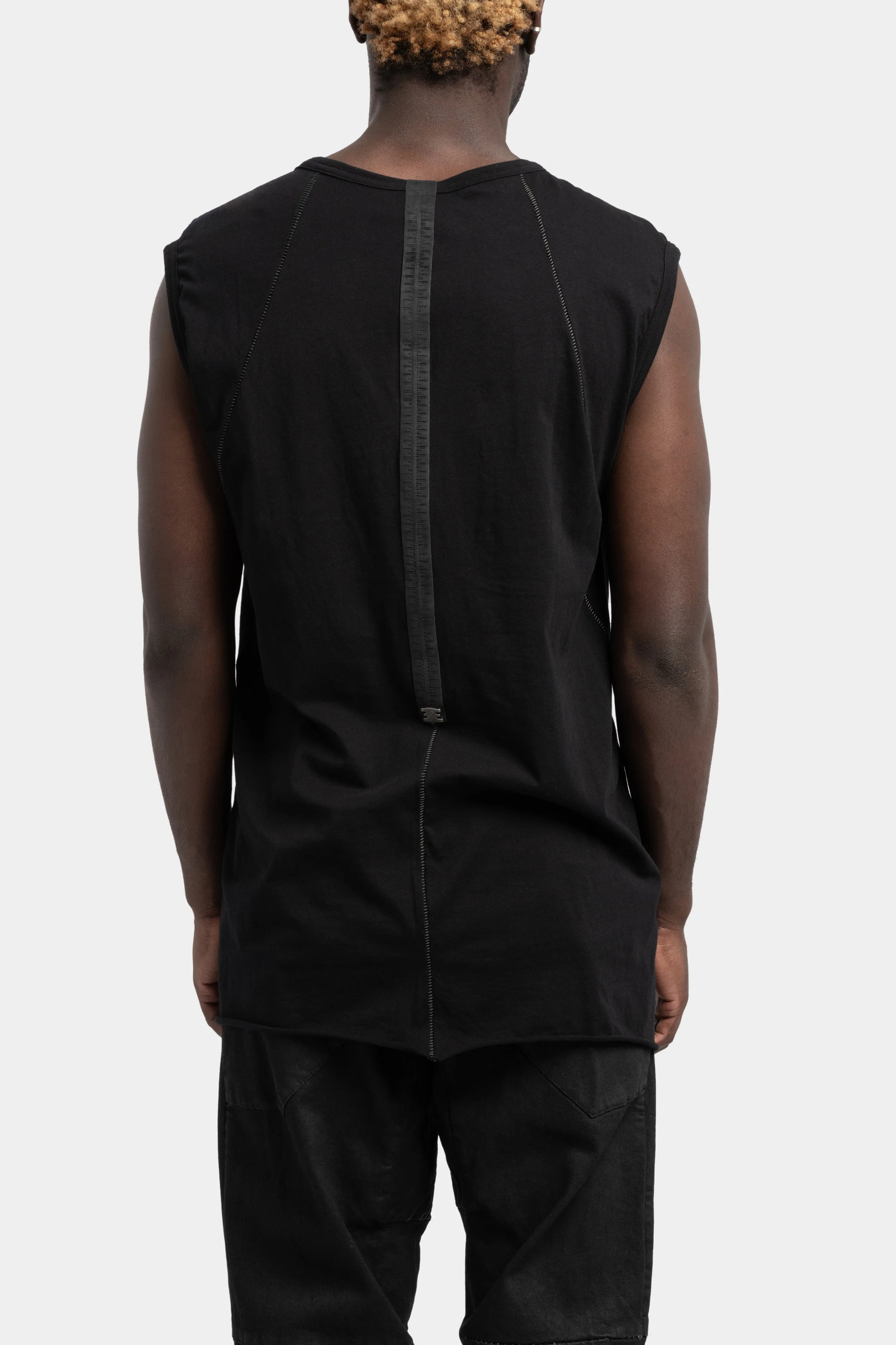 Staple spine sleeveless t-shirt, Black