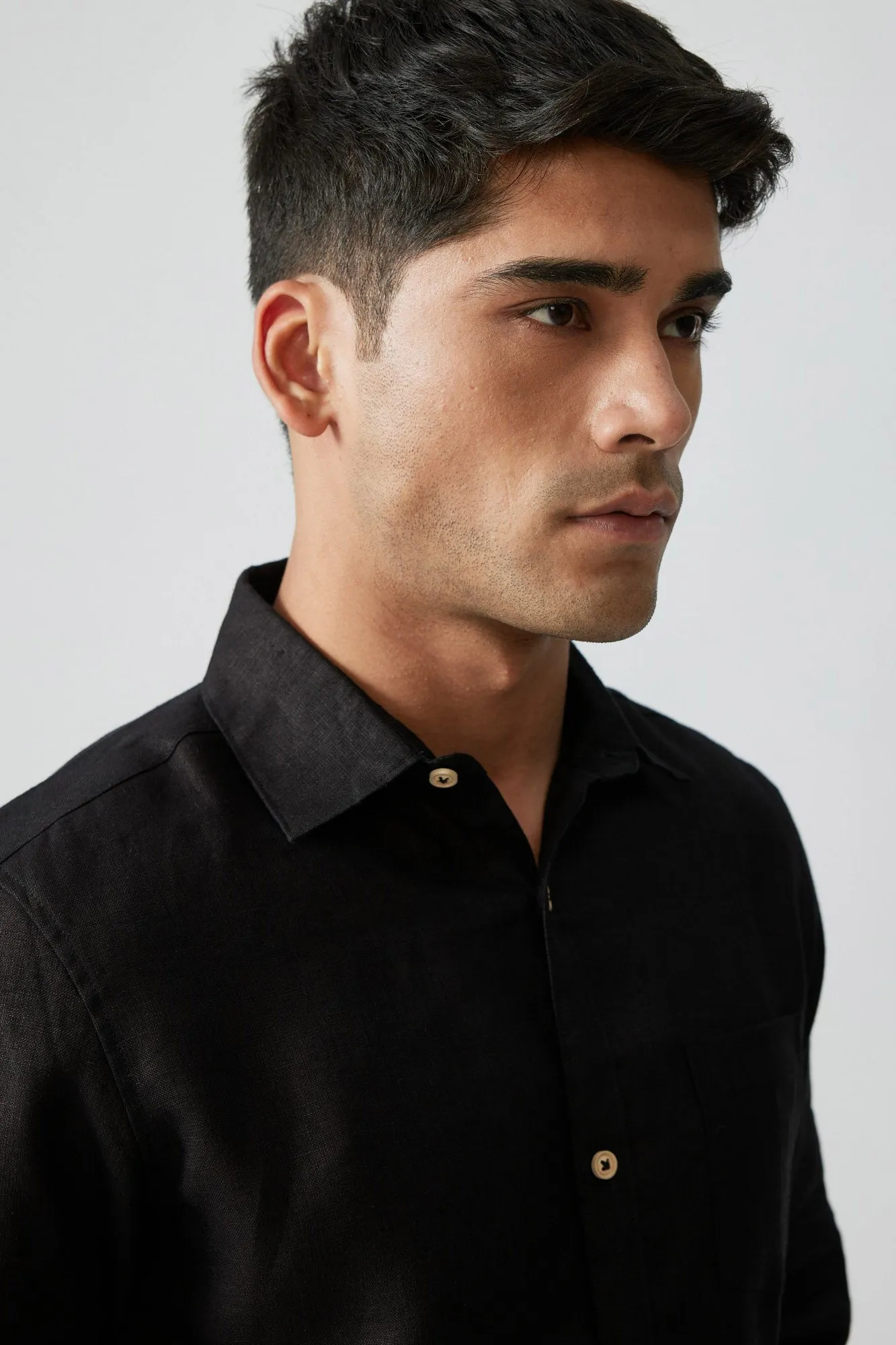 The Linen Shirt
