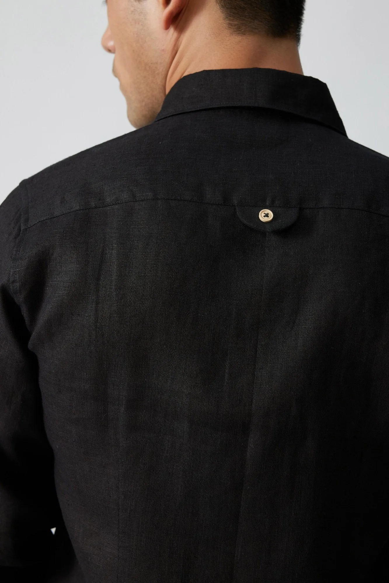 The Linen Shirt