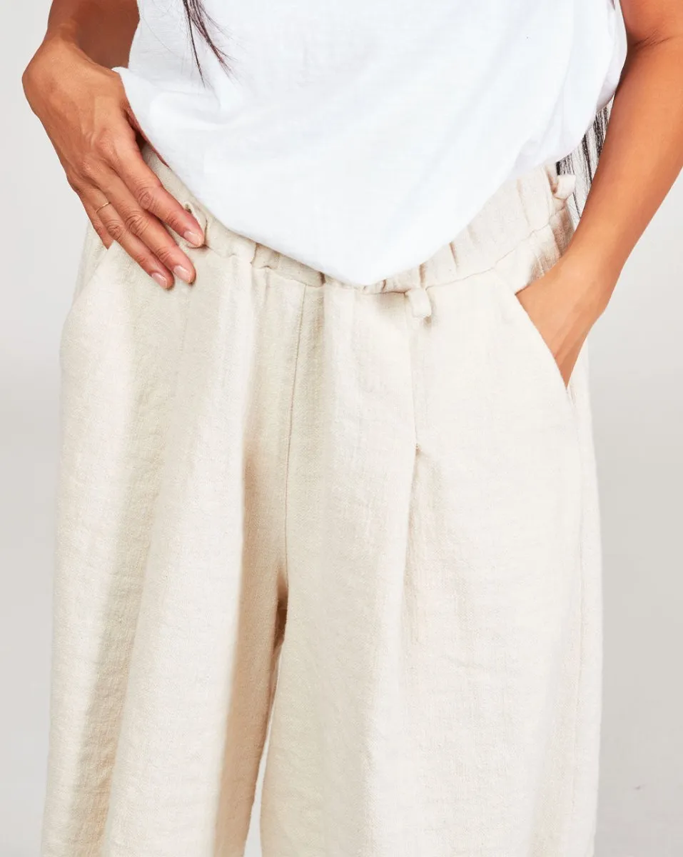 Upcylced Cotton Elastic Waist Pleated Short