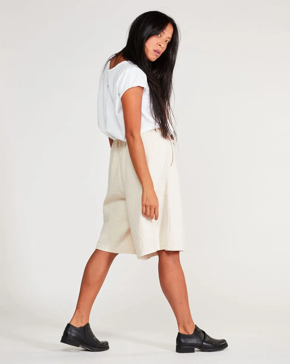 Upcylced Cotton Elastic Waist Pleated Short