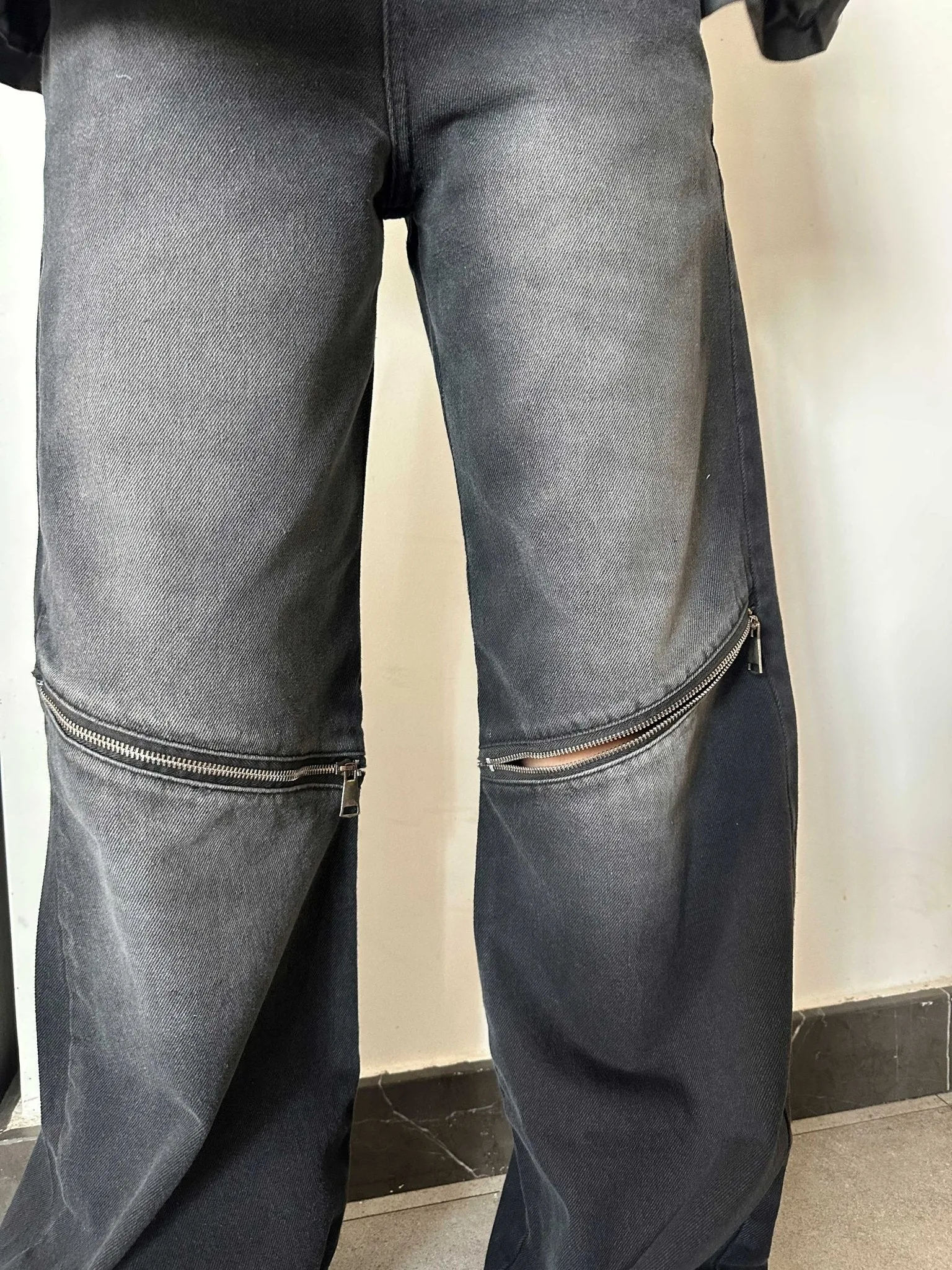 Zipper Knee Wide Leg - Charcoal Black Washed