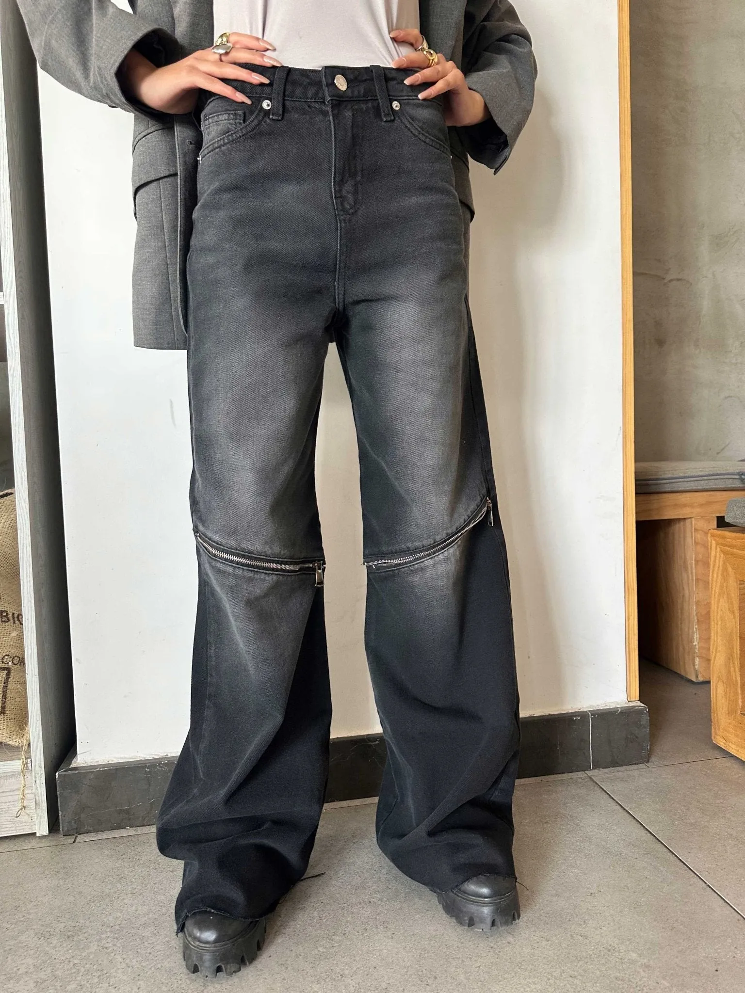Zipper Knee Wide Leg - Charcoal Black Washed